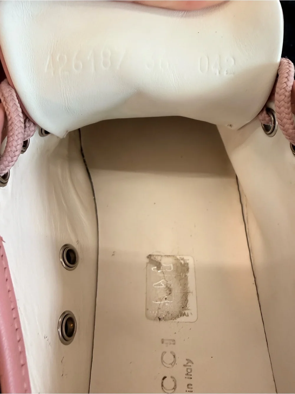Gucci women low